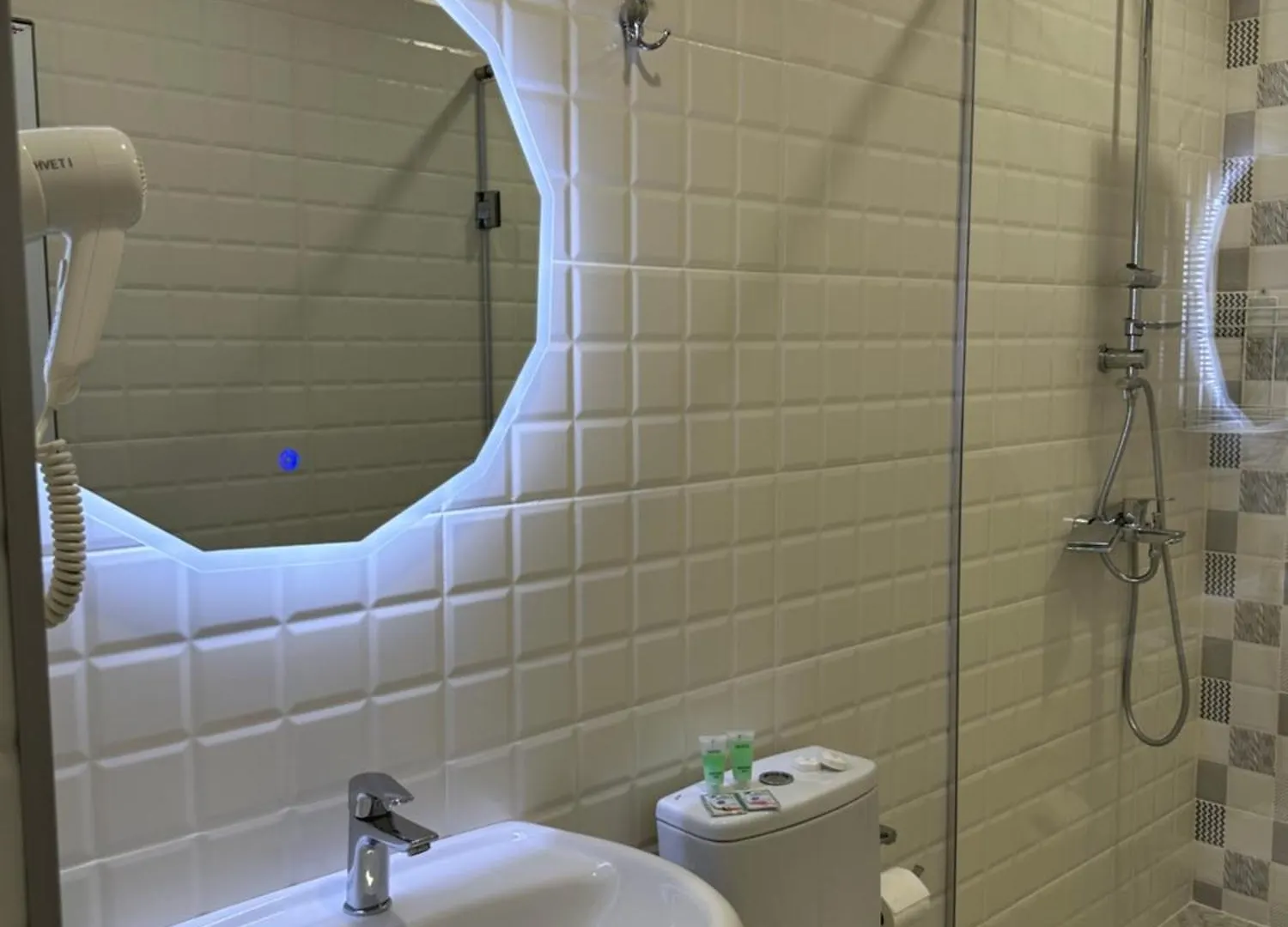 Seaside Apartment_Abuseridze Batumi
